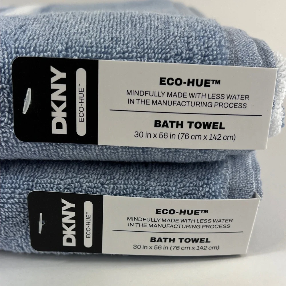 DKNY Bath Towels Eco Hue Blue and White Striped Plush Cotton Set of 2 NEW
